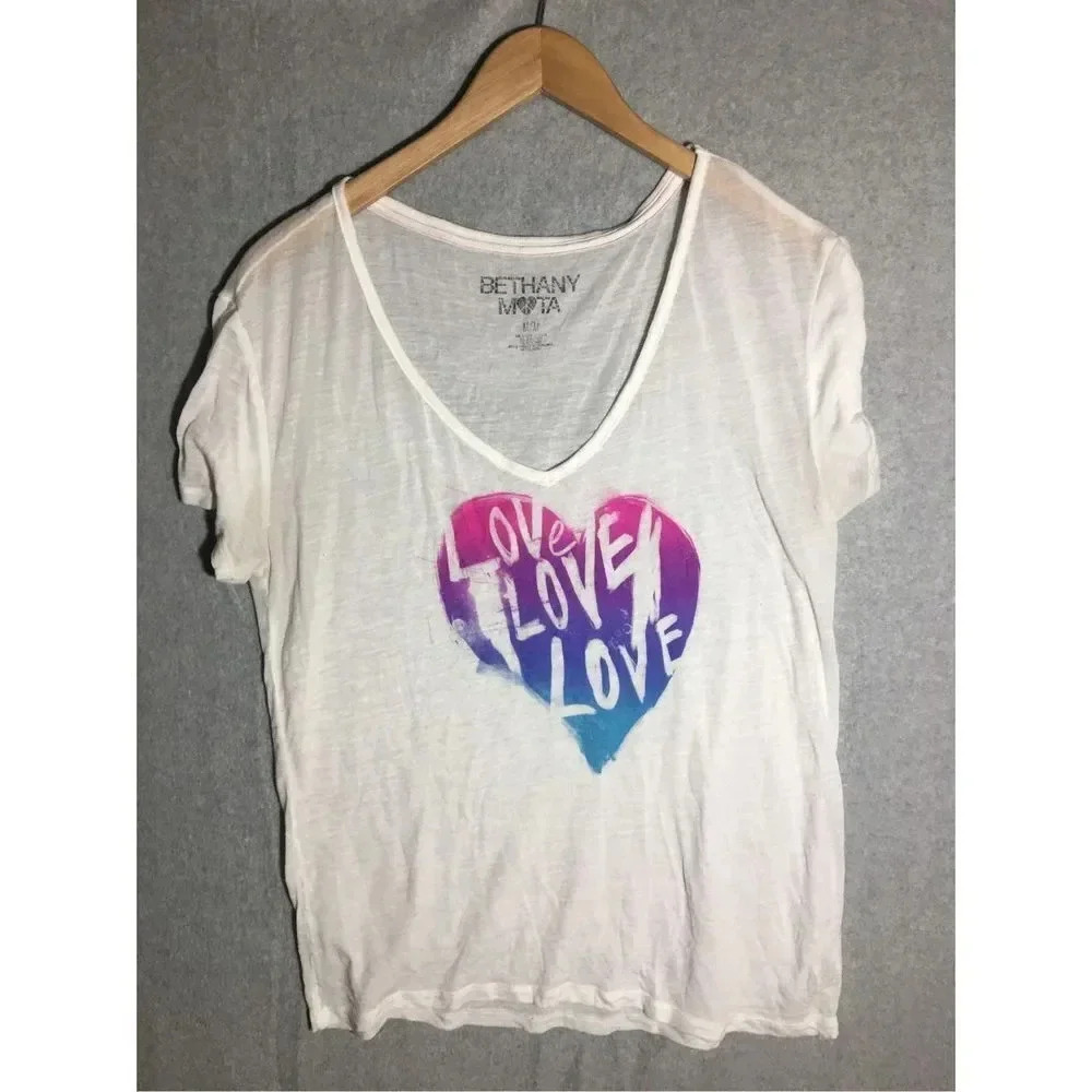 Womens Bethany Mota Shirt Love Heart Deep V YouTuber Casual Cute Nostalgia